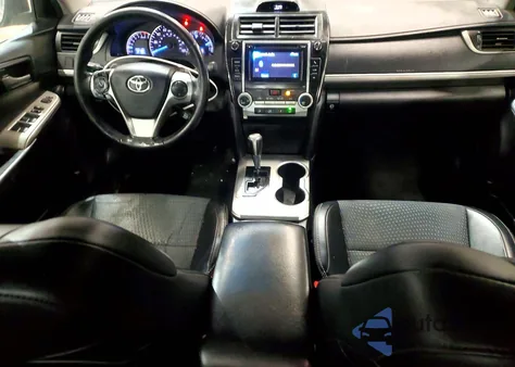 2014 Toyota Camry L z USA, uszkodzony, nr VIN 4T1BF1FK0EU331470